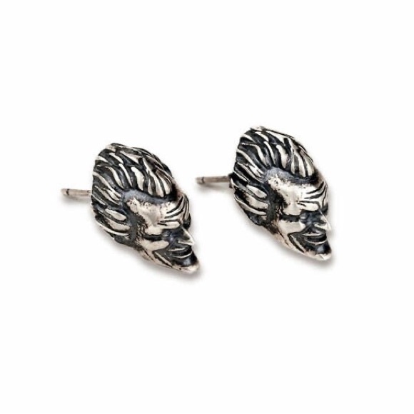 Single Accent Tide Clown Ear Nail S925 Silver Earring - Picture 7 of 8